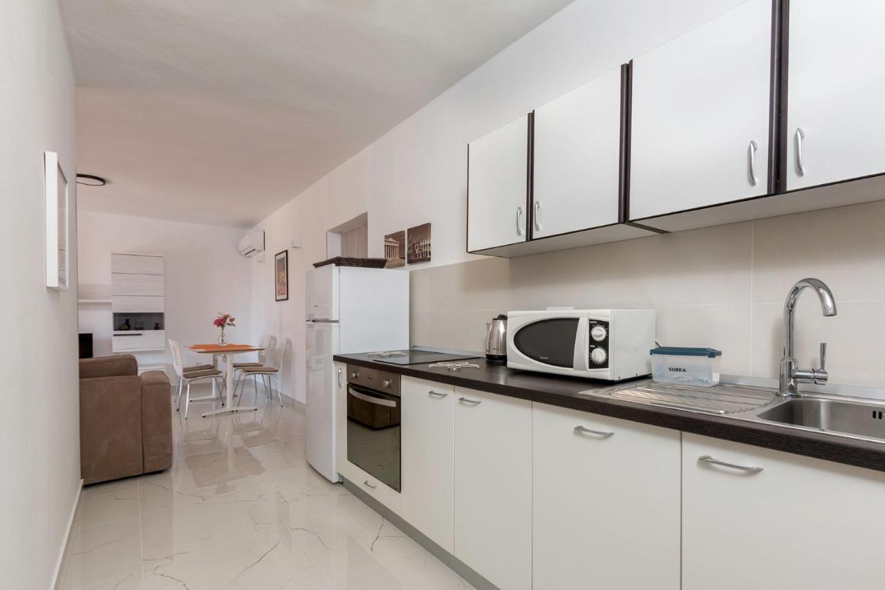 Apartments Mandic Pula Extérieur photo