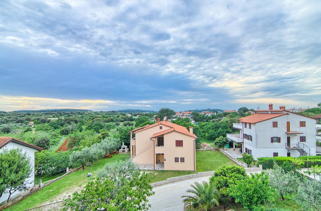 Apartments Mandic Pula Extérieur photo